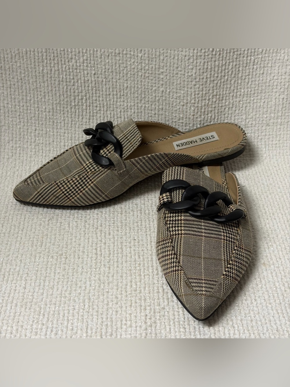 Steve Madden Fleur Plaid Pointed-Toe Mules with Black Chain Accent Sz 8.5 - Picture 5 of 6